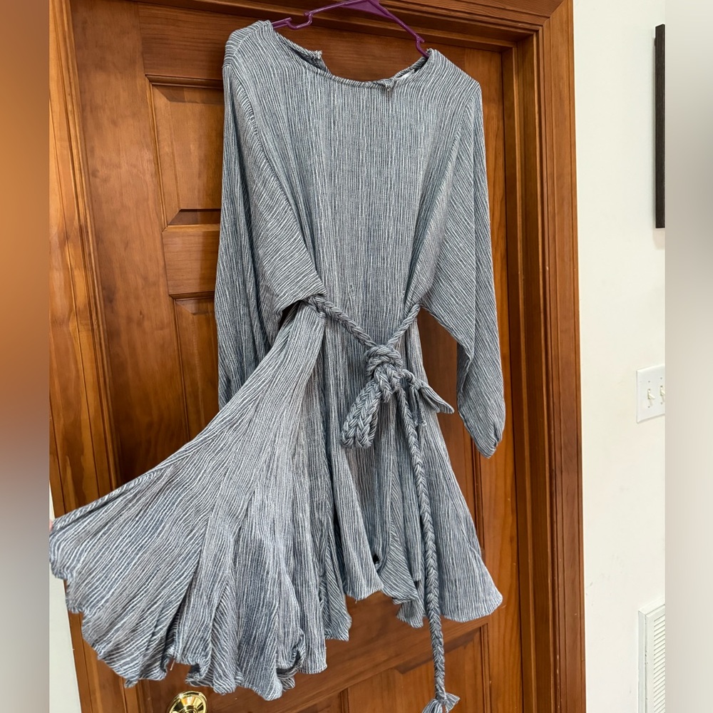 Mini dress with sleeves! Cute and comfy!